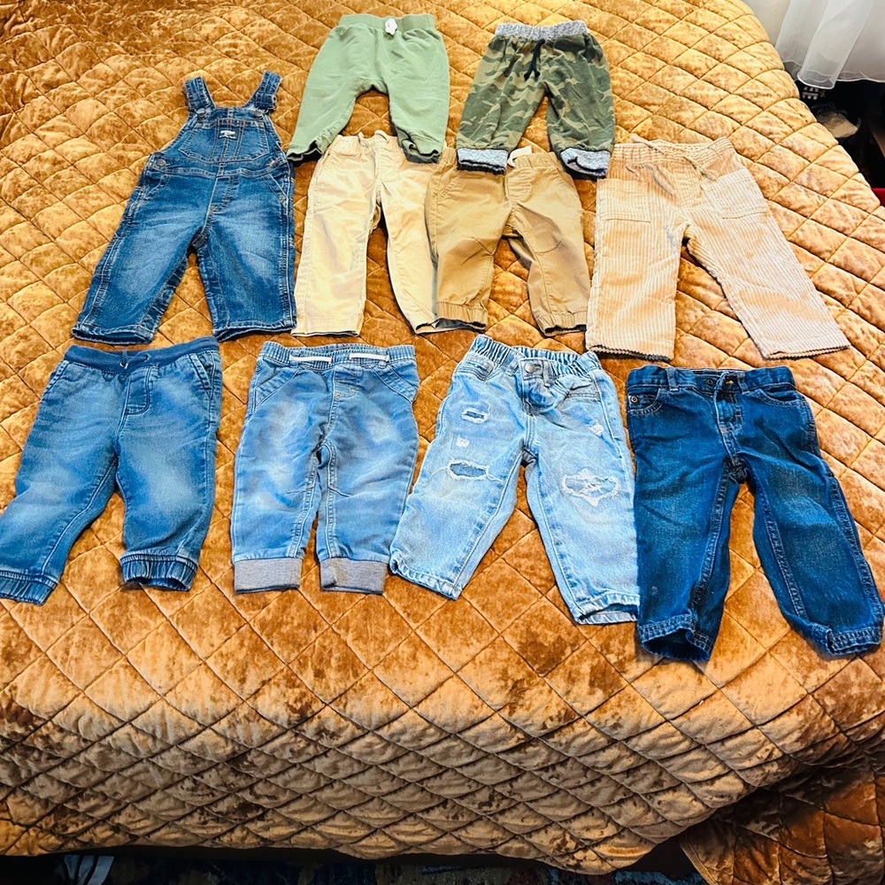 Bundle of Pants (9-12m)
